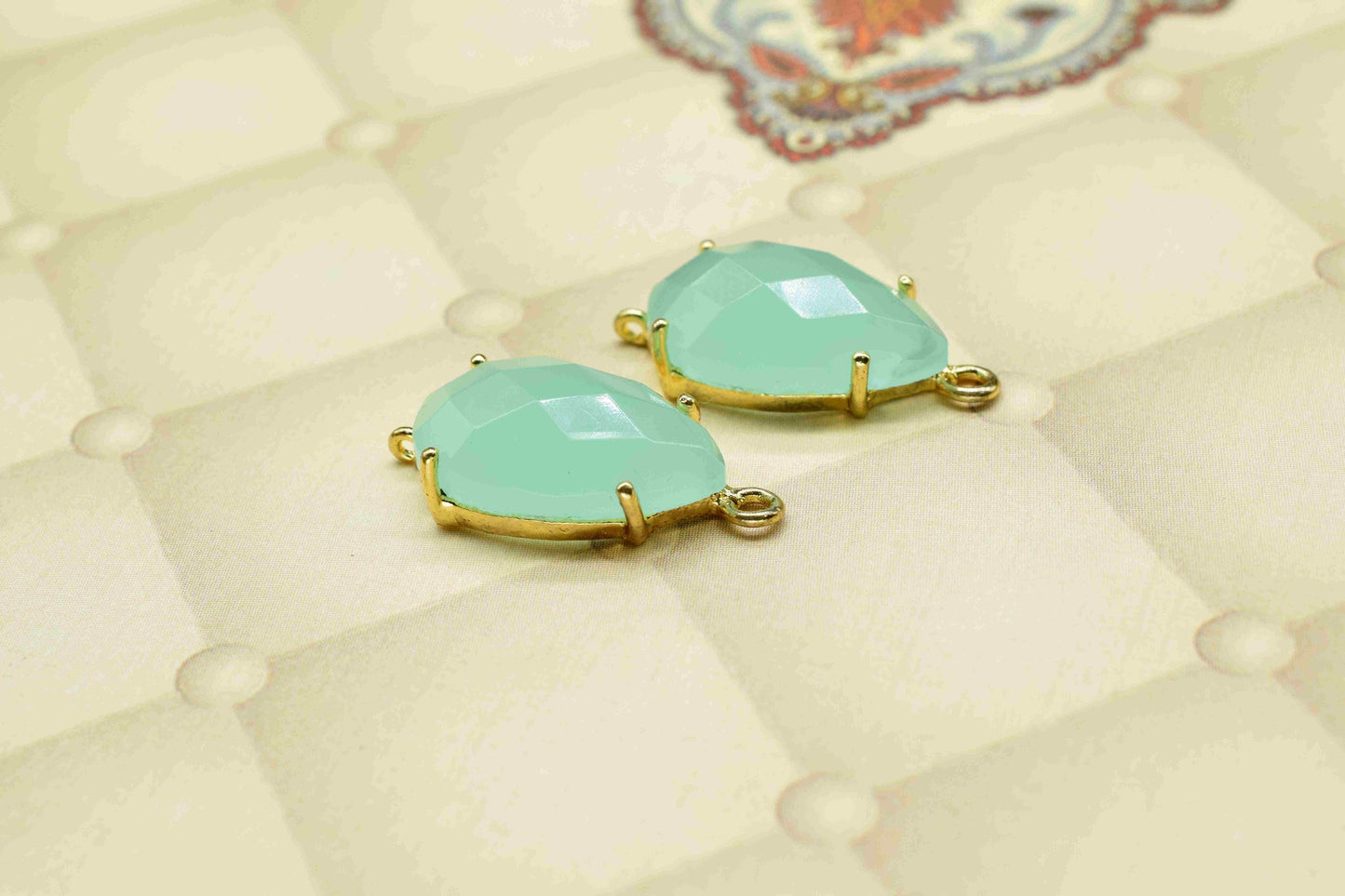 Aqua Chalcedony Connector,Green Mint jewelry meking,Aqua Quartz Bezel,double bail connector,Handmade Gemstone Bezel,Prong Set Bezel Pendant
