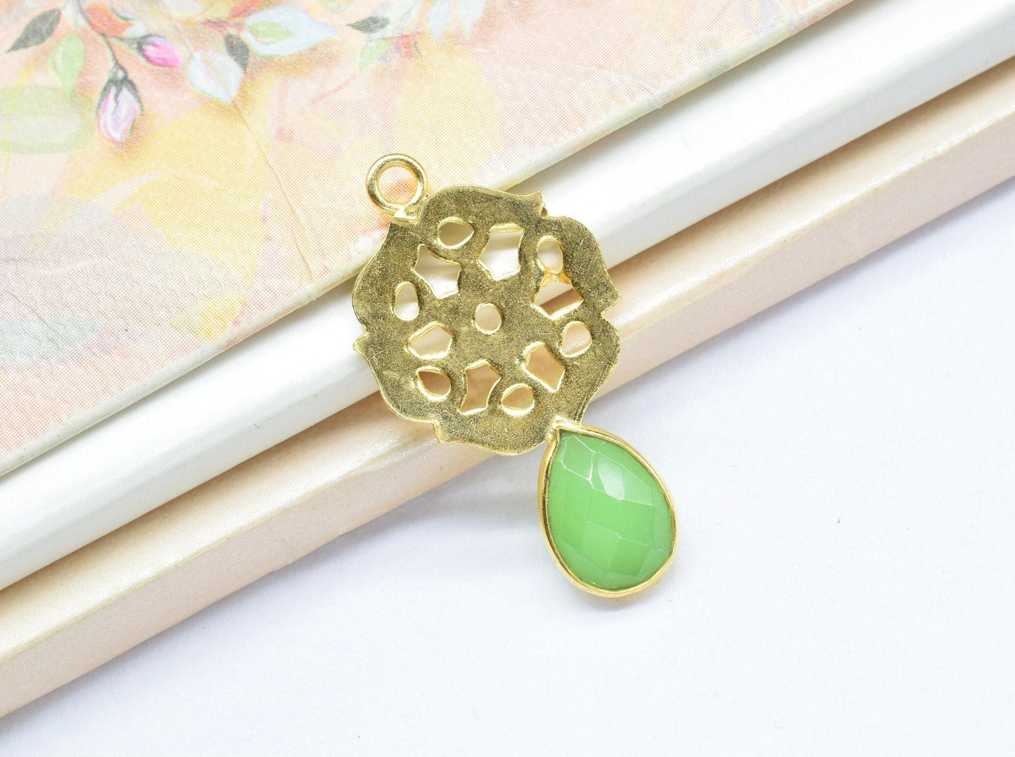 Chrysoprase Teardrop Pendant/Single Bail Charm/Chrysoprase Faceted Gemstone Pendant/Handmade Earring/Earring Making Bezel/Pear Shape Earring