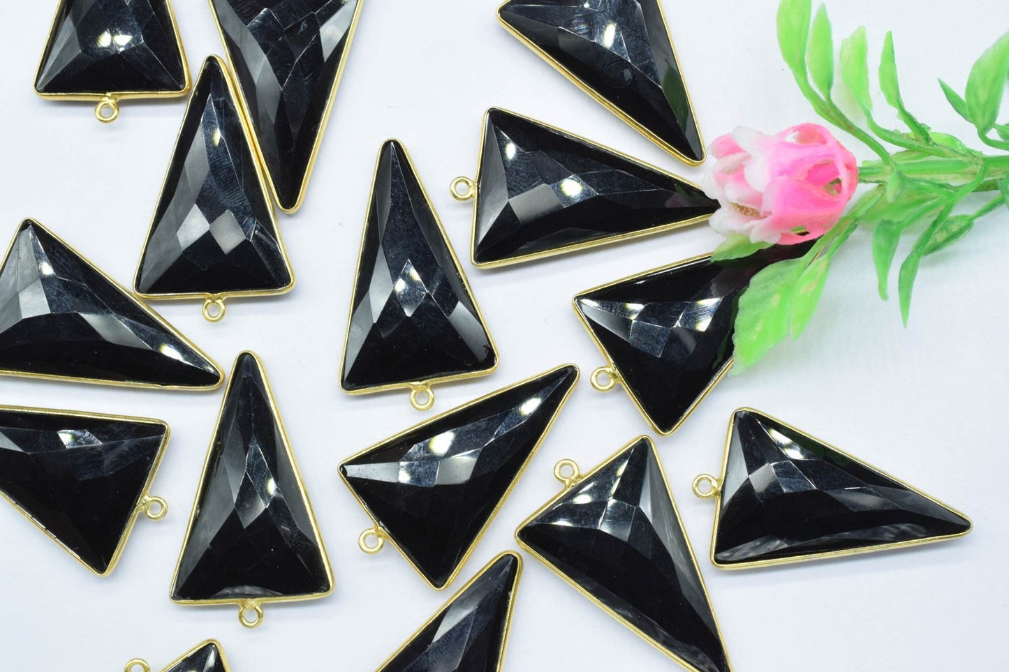 Black onyx 20x30mm Trillion Shape bezel,Black Onyx charms jewelry making craft,Black Onyx Single Bail pendant,Black Onyx Gold Plated bezel