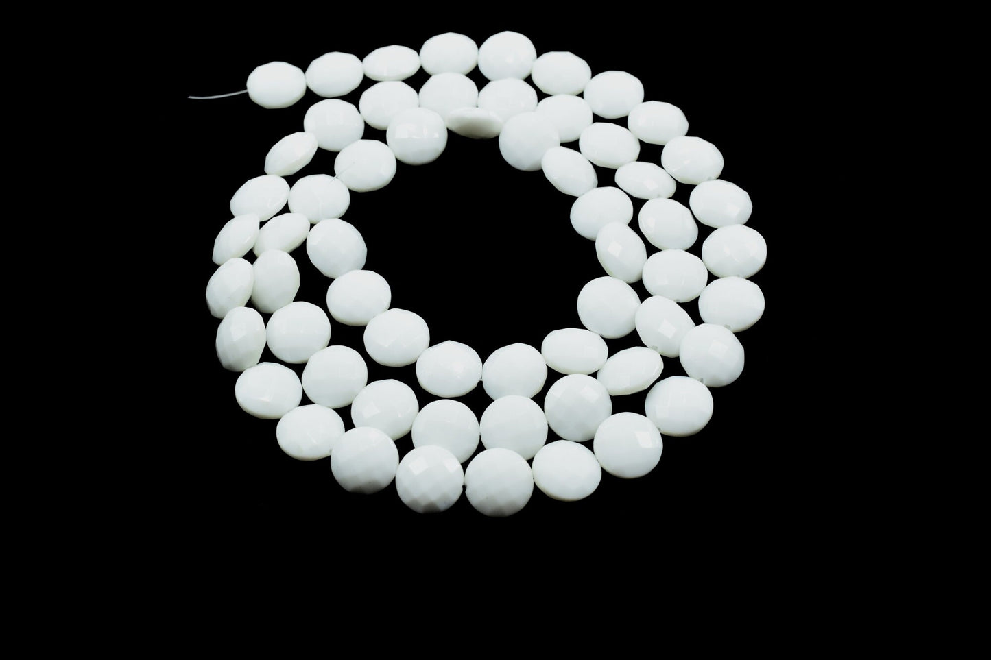 White Chalcedony faceted 10mm Coin Briolettes-Round Shape-White Chalcedony,Loose Gemstone,Round Coin Beads, Briolette Both Side Faceted bead