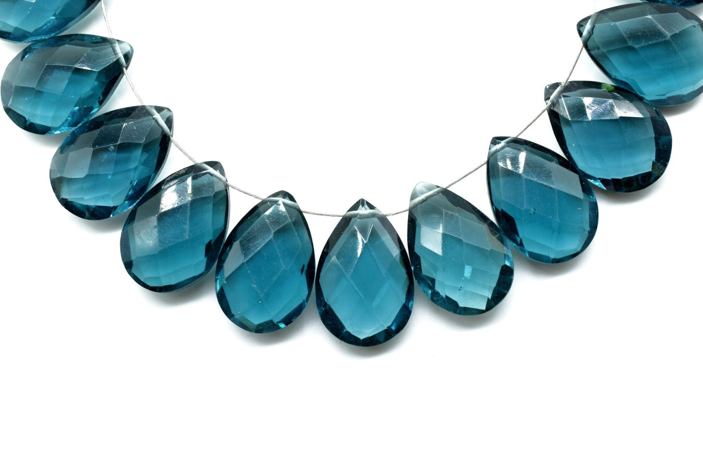 Moss Kyanite 10X15mm Faceted Pear Shape Briolettes,Jewelry Making Gemstone,Finest Quality Briolettes,Kaynite Briolette,Kaynite Teardrop bead