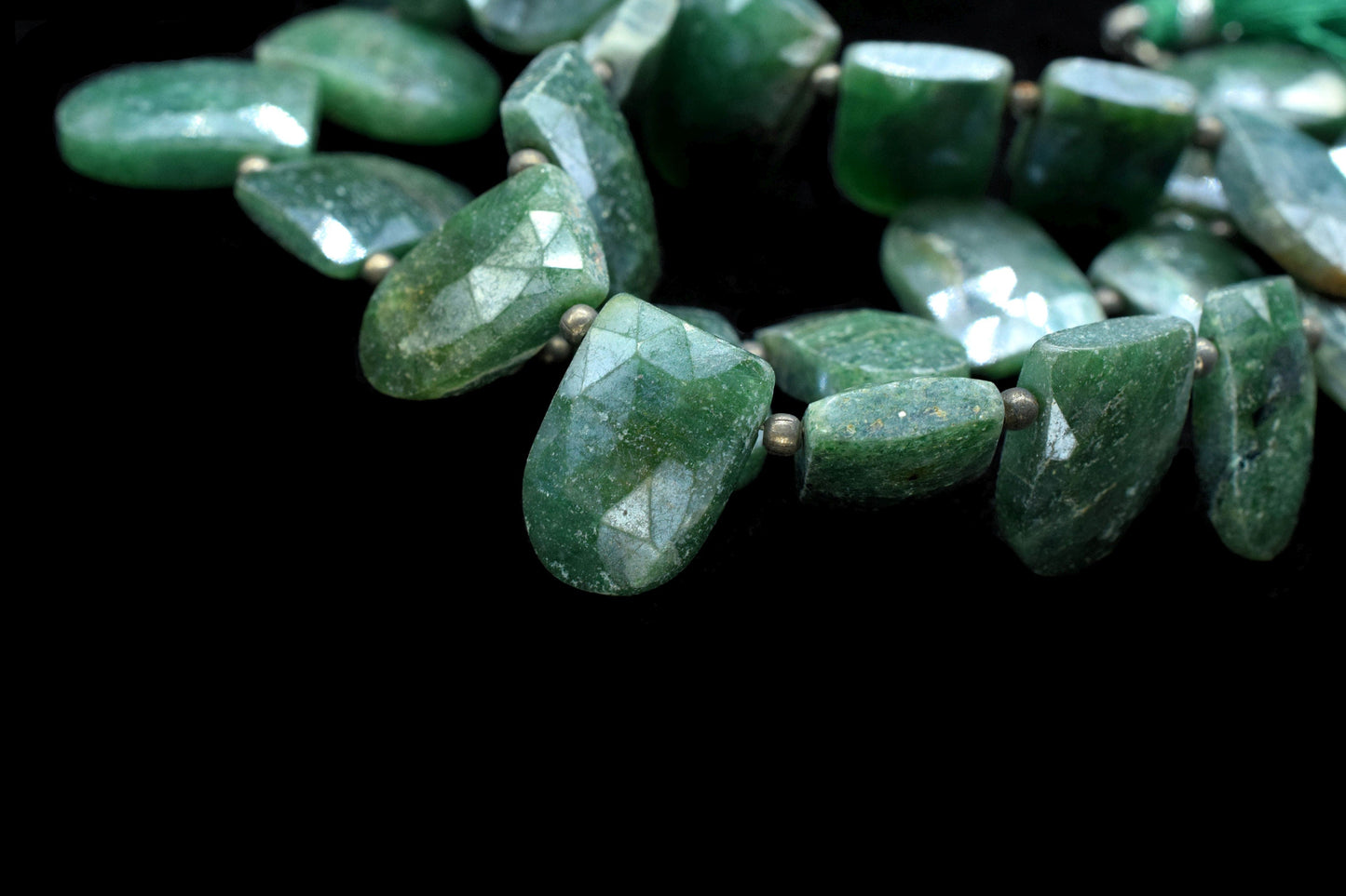 Natural Nephrite jade U Shape Briolettes,Green Gemstone Faceted Beads,Nephrite Beads strand,Micro faceted Beads,Nephrite strand jewelry