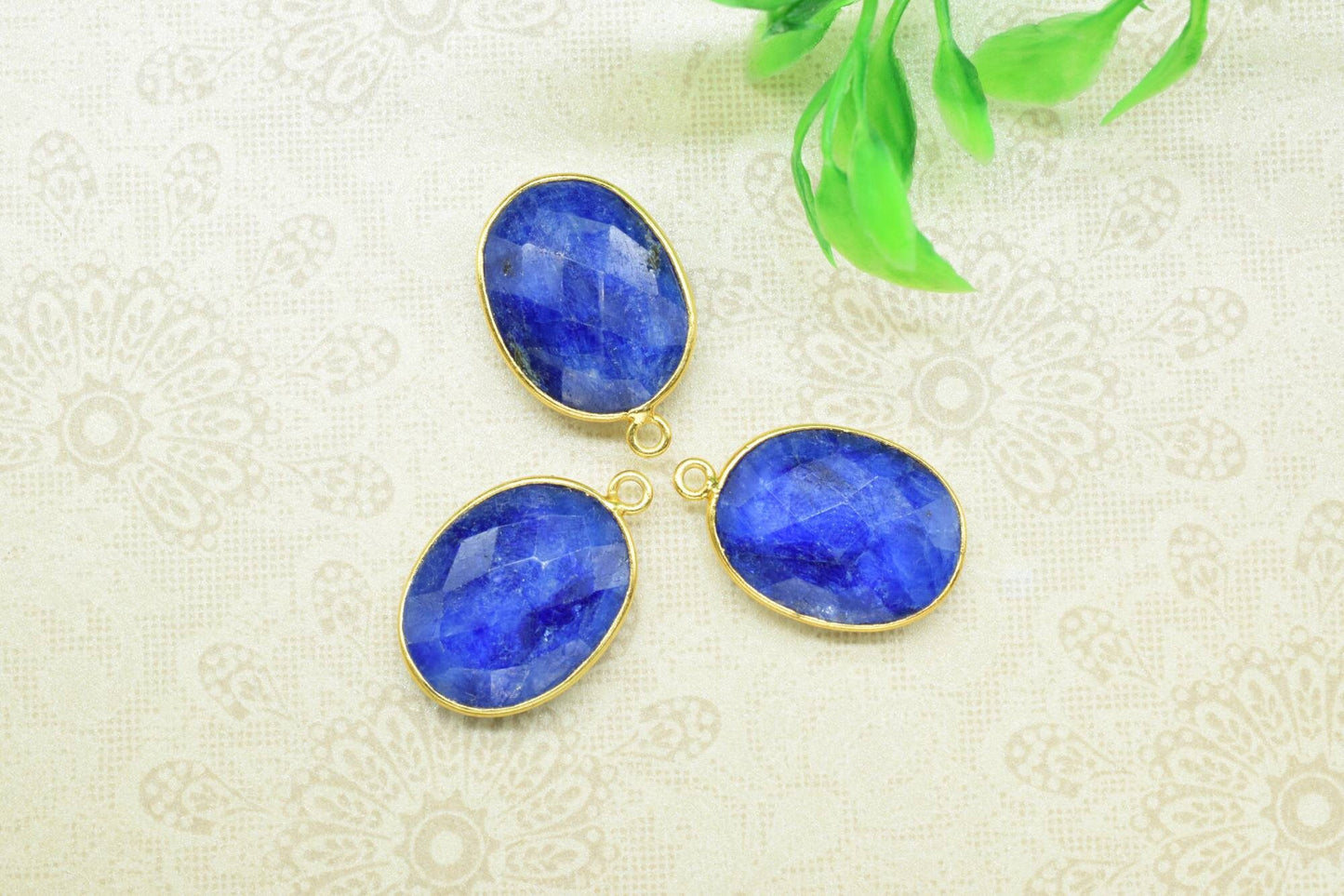 Blue Sapphire Component Pendant Charm,Station Bezel Link,Sapphire Earring,Necklace Connector jewelry,tation Bezel Link,Gemstone single bail
