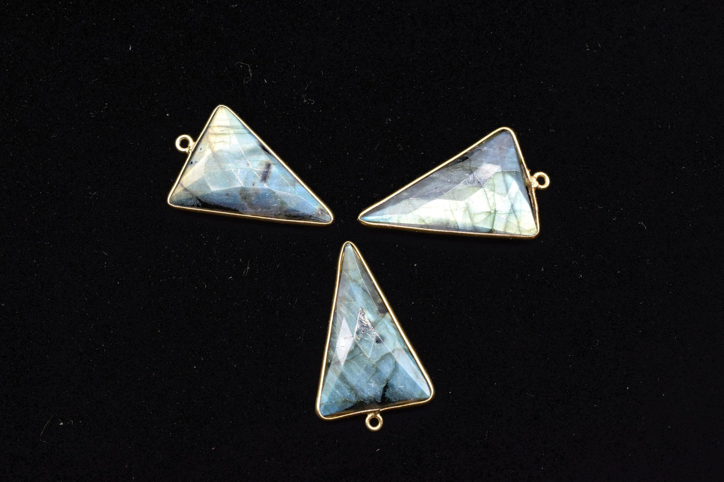 Labradorite 20x30mm Trillion Shape bezel,Gold Plated bezel,Labradorite Bezel Charm,Gold Vermeil Bezel,jewelry making charmGold-Filled bezel