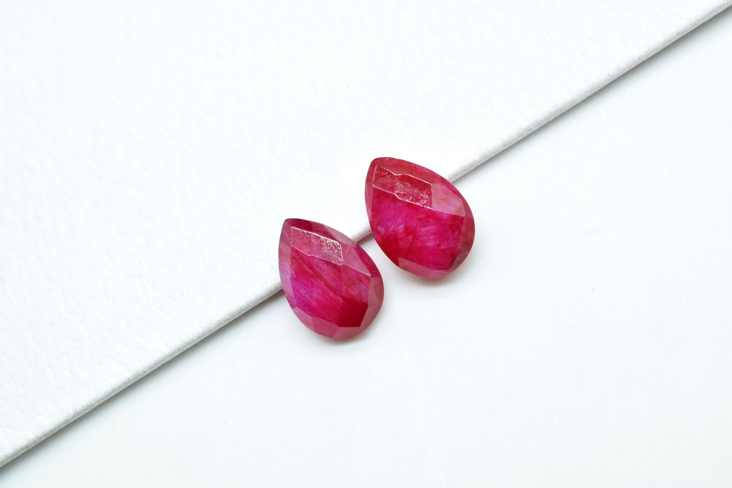 GENUINE RUBY Faceted 7x10mm Pear Shape Beads,Red Ruby Pear Shape Briolettes,Ruby faceted Teardrop,Pear Shape Briolettes,ruby Faceted beads