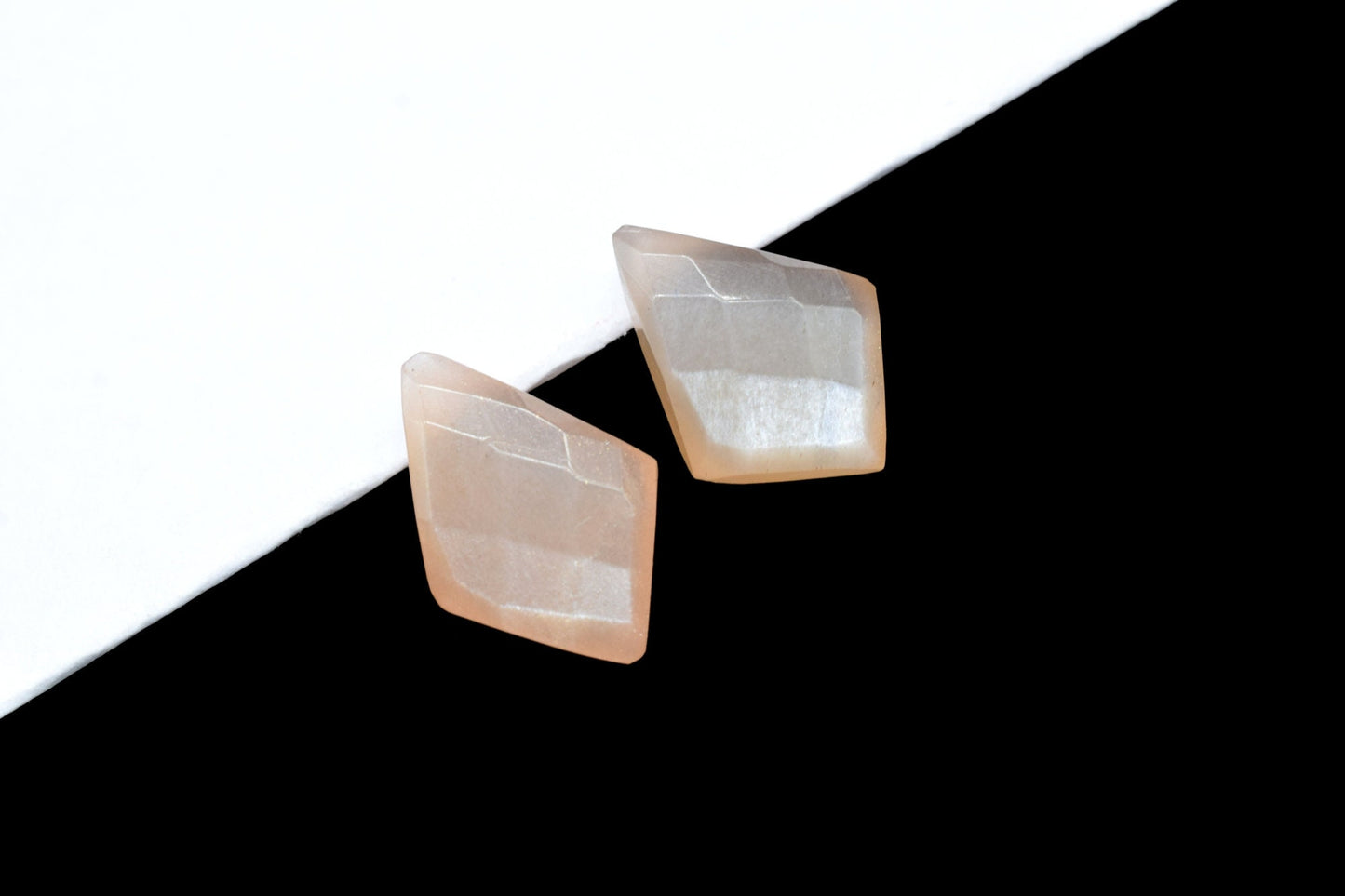 Peach Moonstone 10x14mm  Faceted Tie shape Briolettes,Faceted Briolette,polished,Handmade Gemstone,jewellery making,gemstone beads,Moonstone