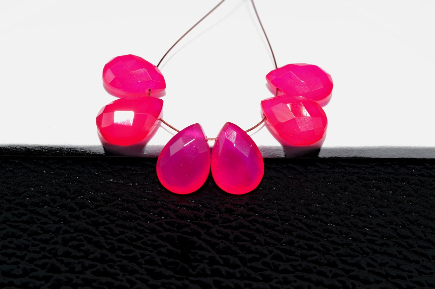 Fushia color Teardrop 7x10mm Briolettes,Pink chalcedony Side drilled Briolette,Handmade Briolette,Hot Pink Chalcedony Teardop briolettes