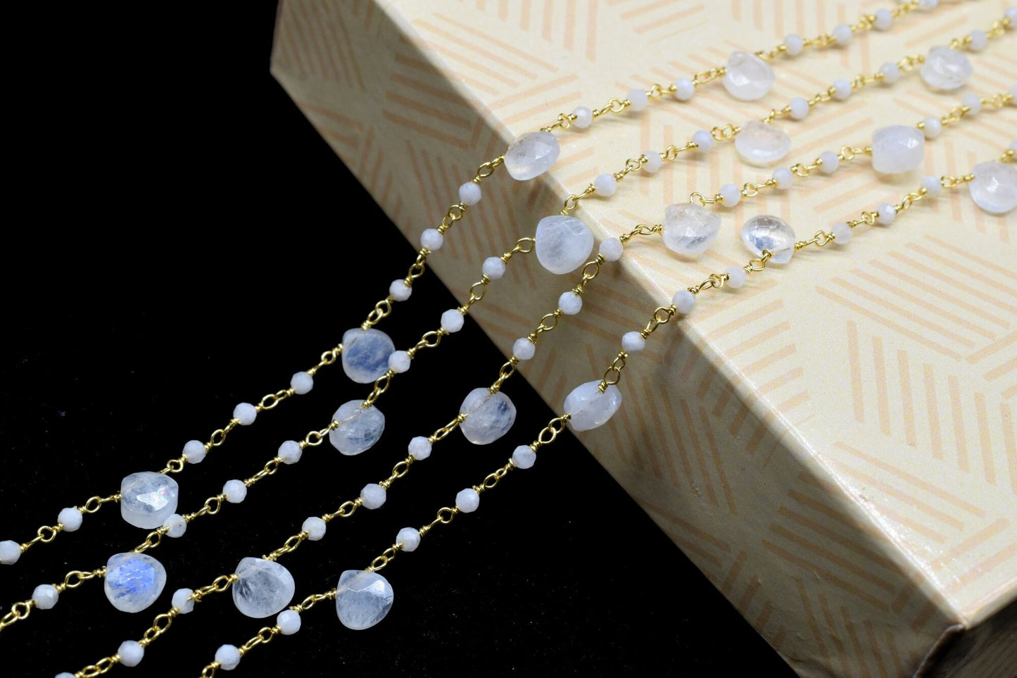 Moonstone 2mm Beaded Heart shape rosary Chain,Moonstone Heart Shape Rosary Chain,Sold By Foot,Moonstone briolettes beaded chain,Moonstone