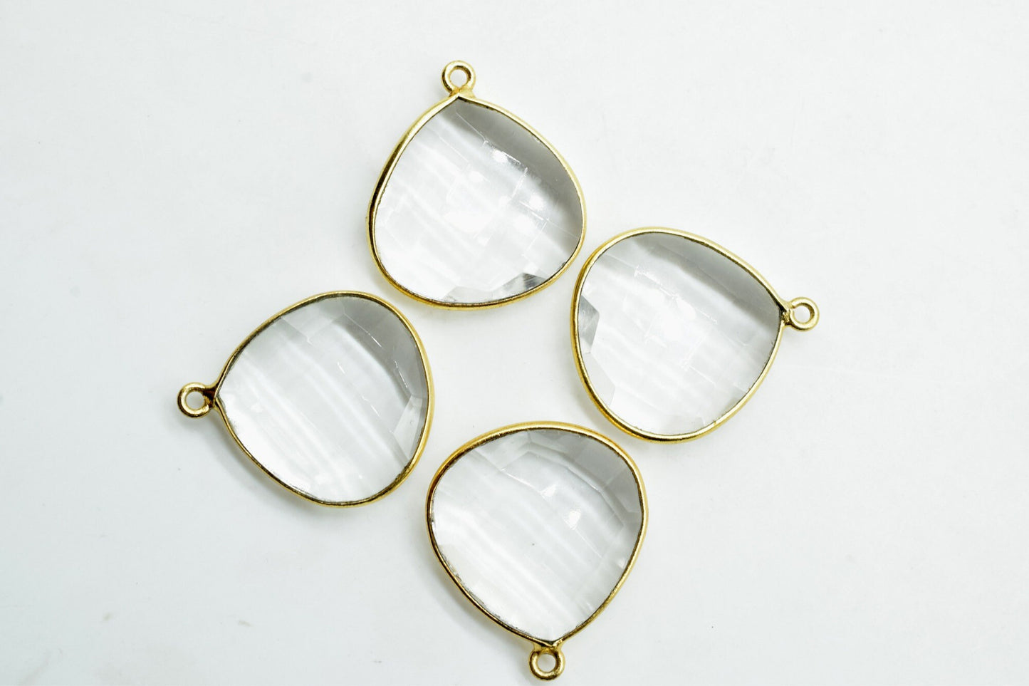 Crystal 20mm Heart Shape Charm,Crystal Quartz Bezel,Crystal Heart Shape Connector,Crystal Heart Pendant 24k Gold Plated,Single flat Bail 1pc