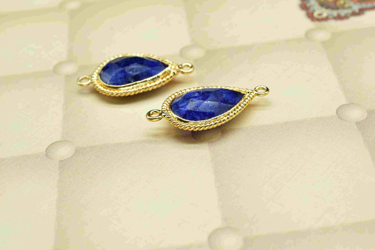 Blue Sapphire 9x13mm Pear Shape Charm,Double Bail Connector,Bezel Charms,Sapphire Pear Shape Bezel Connector Gold Plated,Sapphire Connectors