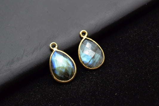 Labradorite 10x14mm Bezel charm,Labradorite fancy pendant,Labradorite Gold Plated bezel,jewelry making charms crafts,December Birthstone,