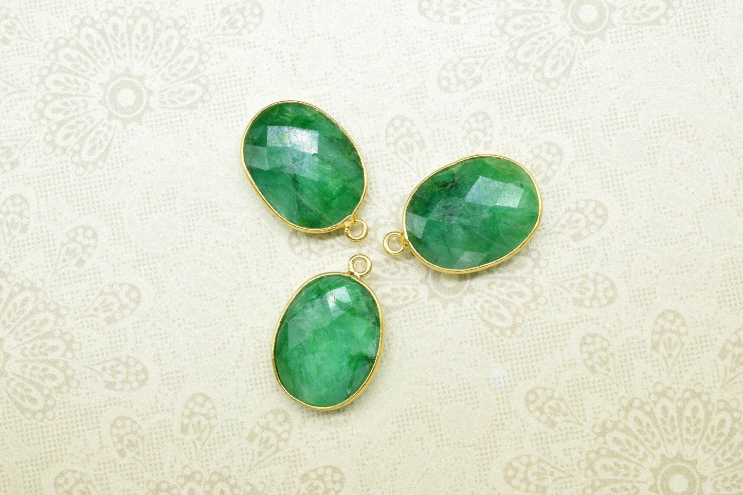 Emerald Component Pendant Charms,Handmade Jewelry Charm,Emerald Component Earring,Necklace Connector,Station Bezel Link,Gemstone single bail