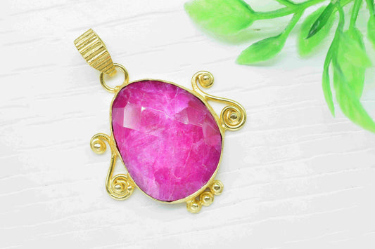 Natural Ruby 20x25mm Irregular Shape Pendant, Gemstone Pendant, Red gemstone Bezel charms,Handmade bezel Pendant,Ruby jewelry,Gift For Woman