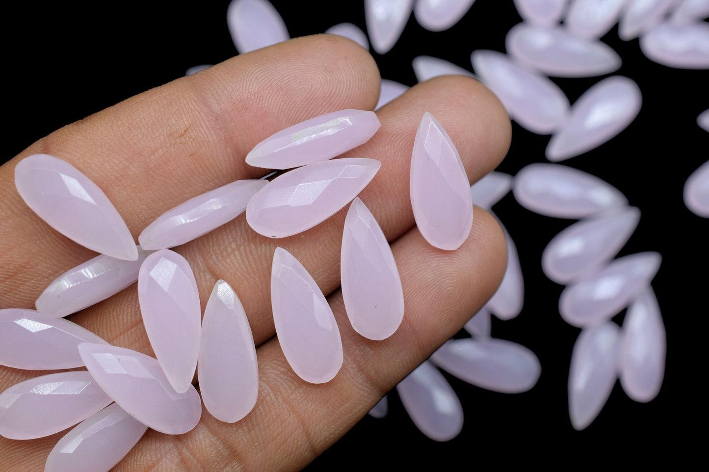 Rose Quartz Pear Shape Briolette/Handmade Jewelry/Jewelry making Stone/Faceted Stone/Gemstone Beads/8x20mm Beads/Rose Quartz Stone/Gift