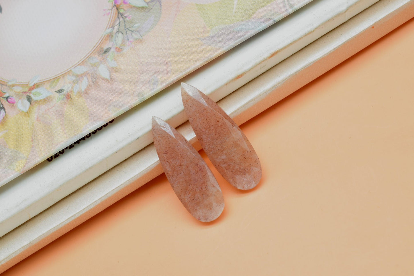 Peach Moonstone Long drop 10x30mm Briolettes, Peach Moonstone Teardrop Briolette, Peach Moonstone Briolettes, Moonstone jewelry making beads