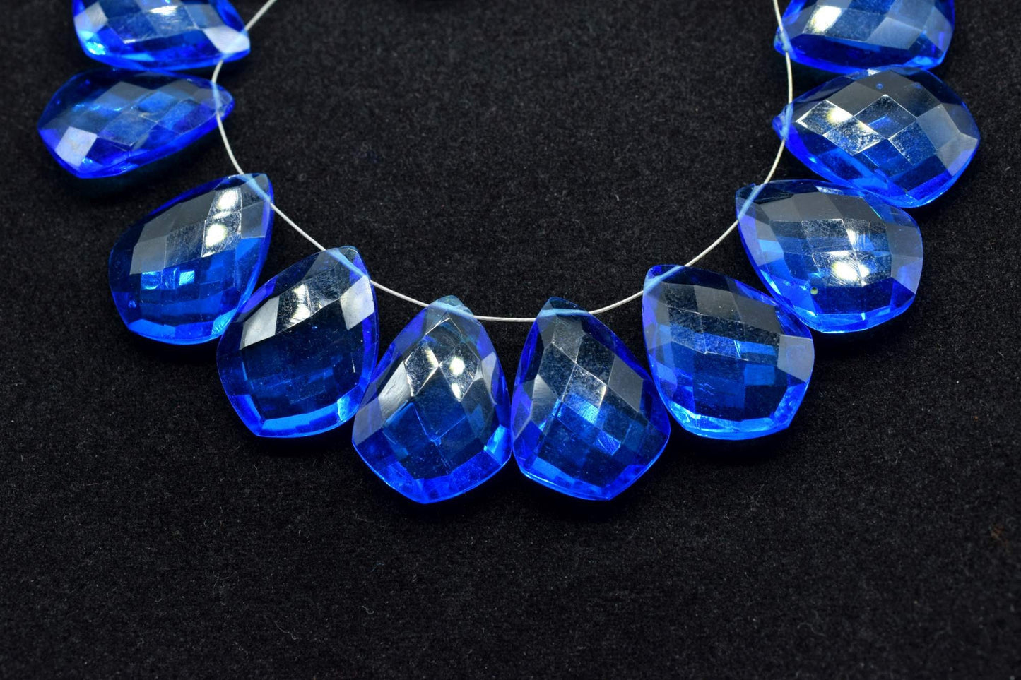 London Blue topaz Pear 10x20mm Briolettes,Blue topaz briolettes,Blue topaz Faceted Kite Shape Briolette,Blue topaz Briolette pack,Blue topaz