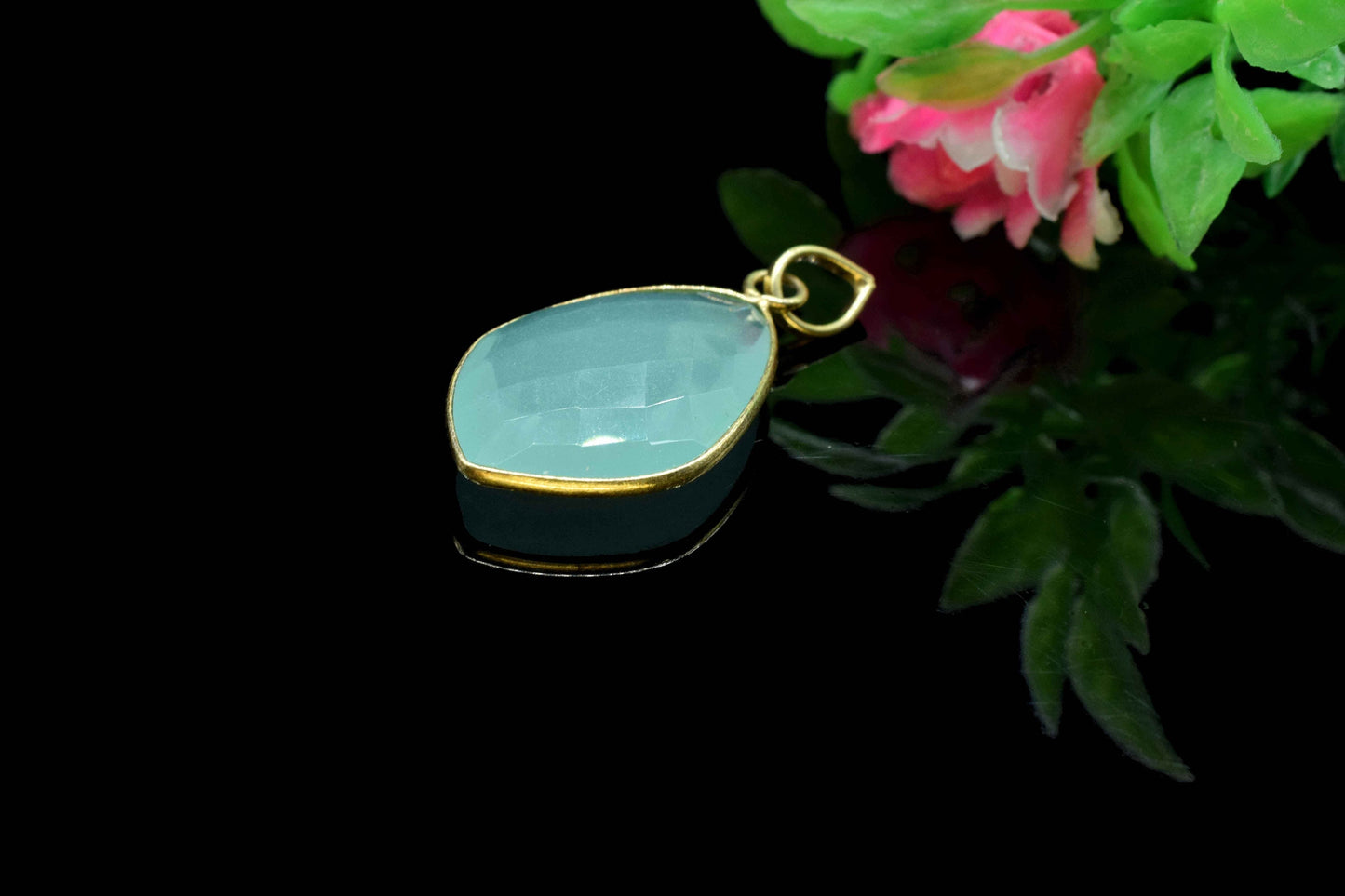 Aqua Quartz 20x30mm Bezel Necklaces,Kite shape pendant,single Bail connector,Gemstone Bezel Charm,Handmade bezel Pendant,Aqua Quartz jewelry