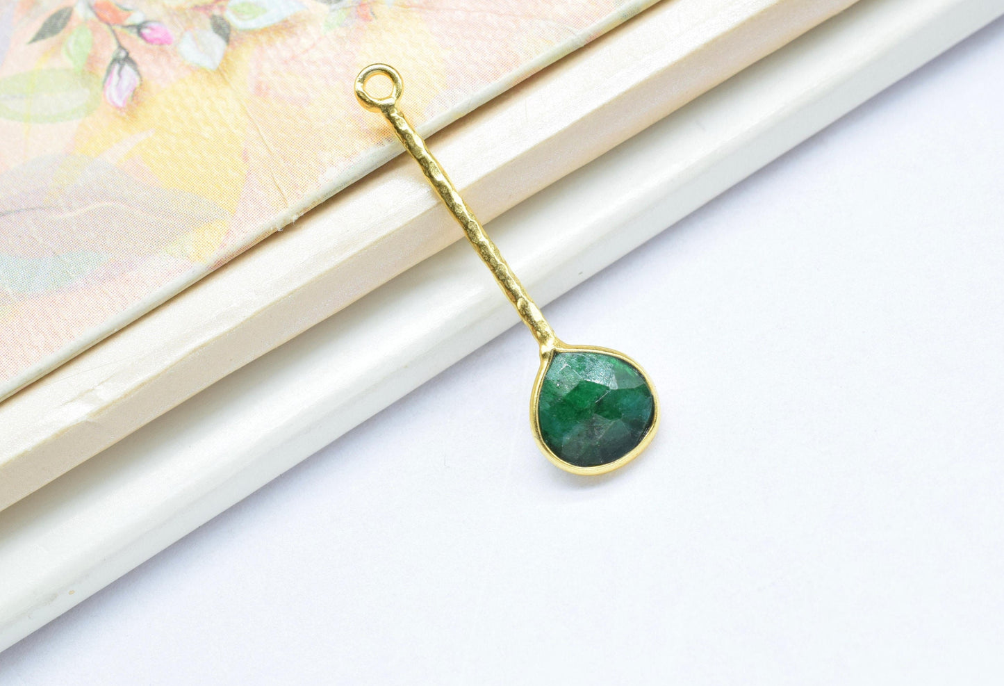 Natural Emerald Pendant/Gemstone Component/Faceted Emerald Earring /Single Bail Charm/Necklace Pendant/Heart Shape Charm/Wholesale Supply