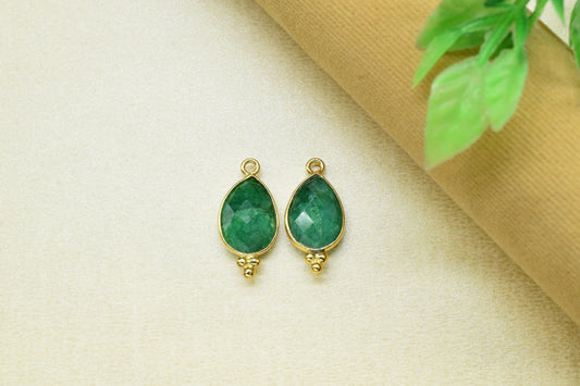 Emerald faceted Connector,Emerald Gold Plated Charms Connectors,Emerald Gemstone 10x14mm Pear Shape Single Bail Connectors Jewelry,Gift
