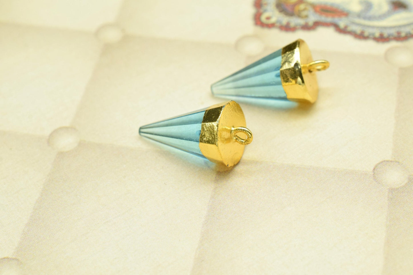 Sky Topaz Spike Point Connector,Handmade Triangle Electroplated Pointed Charm,Sky Topaz Pendant Jewelry Making,Gemstone Single Bail Pendant