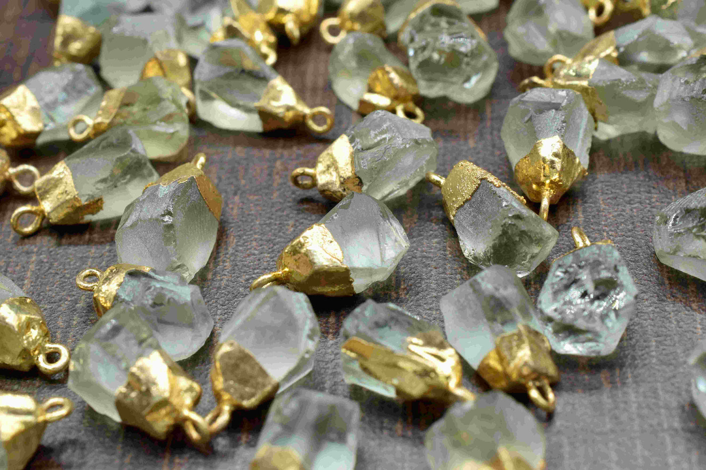 Natural Raw Rough Aquamarine Gemstone Pendant,Rough Gemstone Gold Plated Connectors,Aquamarine Birthstone Charms,Aquamarine Crystal Necklace