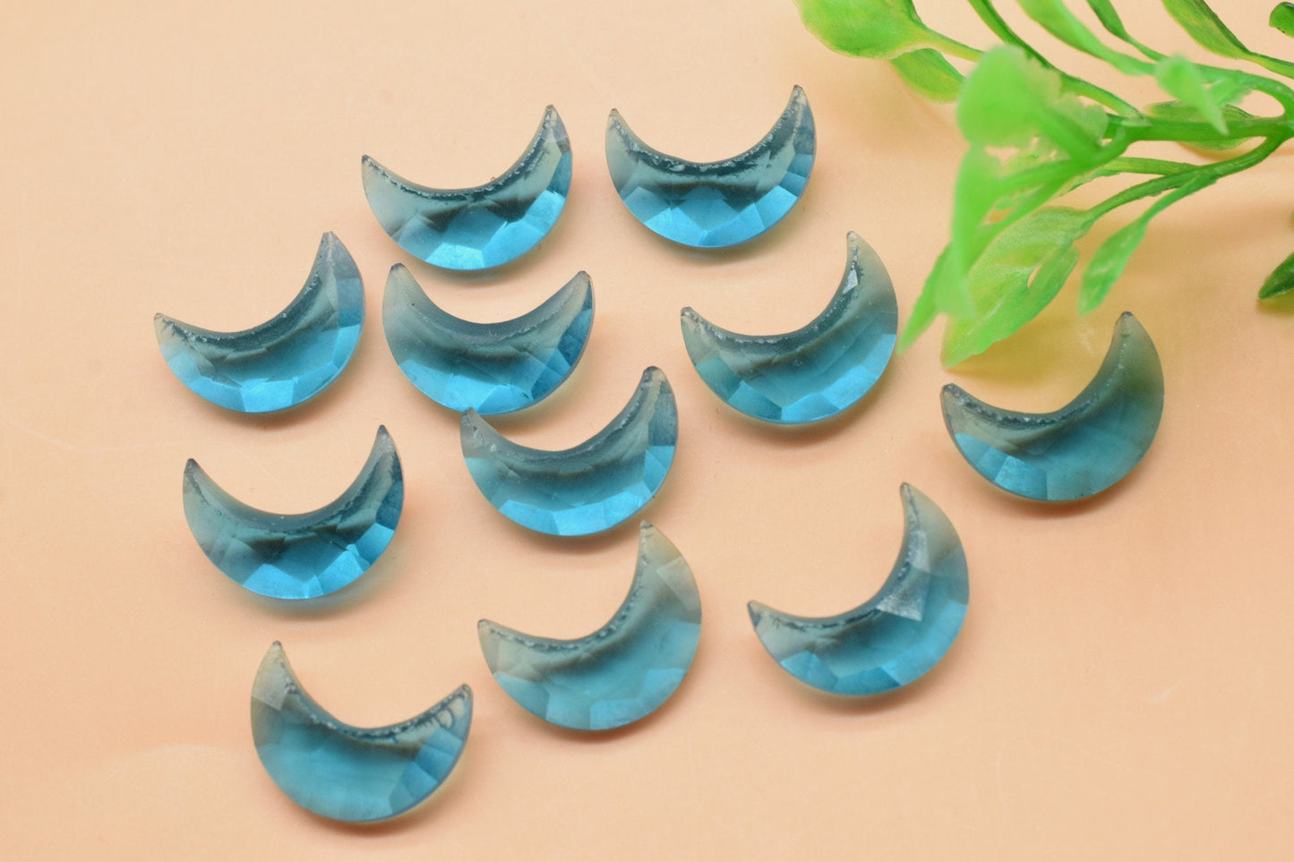 Neon Apatite 15mm Faceted Moon shape briolette,Neon Apatite Gemstone, Moon Shape Beads,Crescent Moon Shape Stone,Drilled Gemstone briolettes