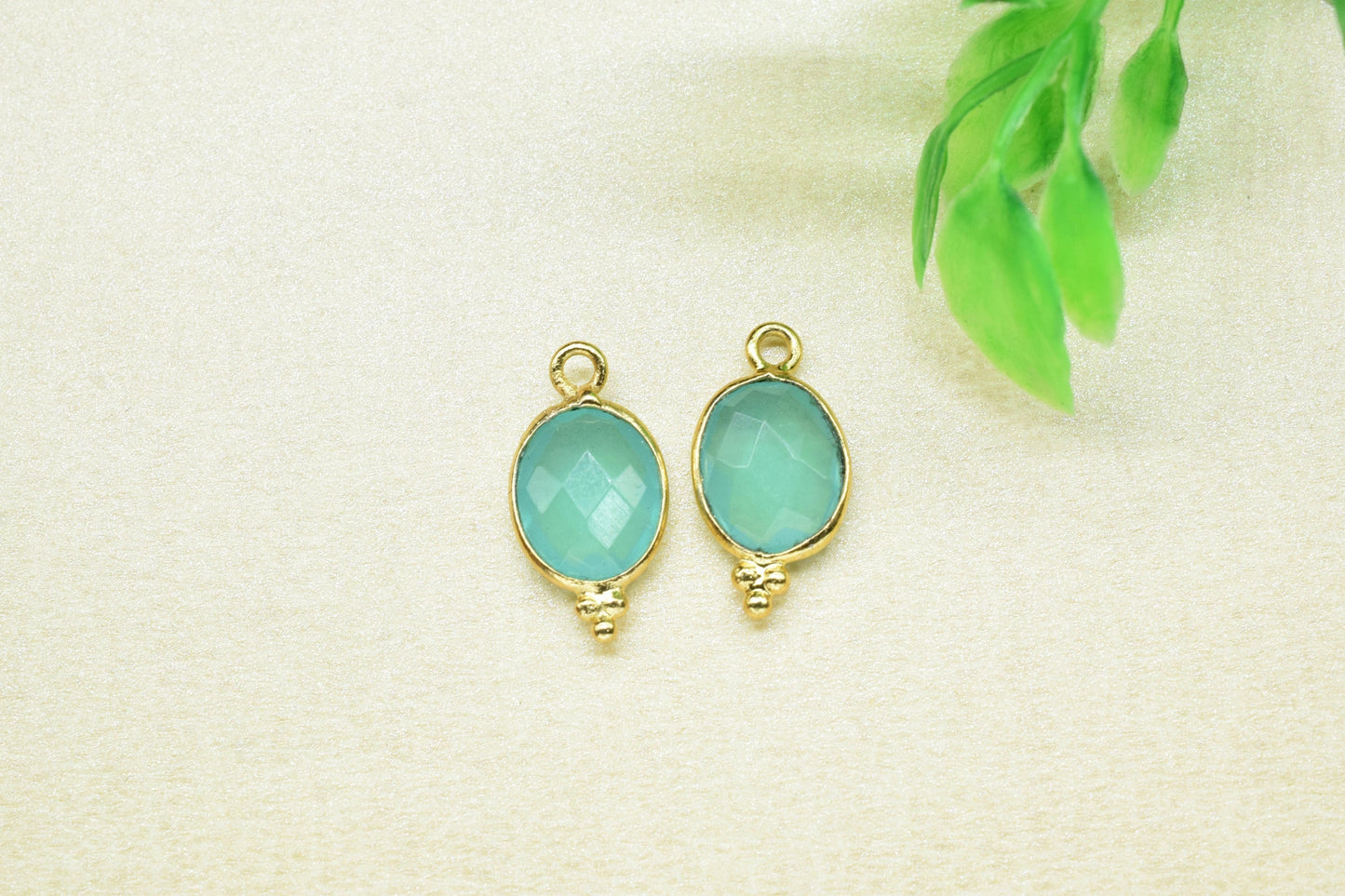 Aqua Quartz 8x10mm Gemstone Connector,Station Bezel Link Supply,Aqua Quartz Jewelry Making Craft,statement pendant charm,Oval Shape Pendant