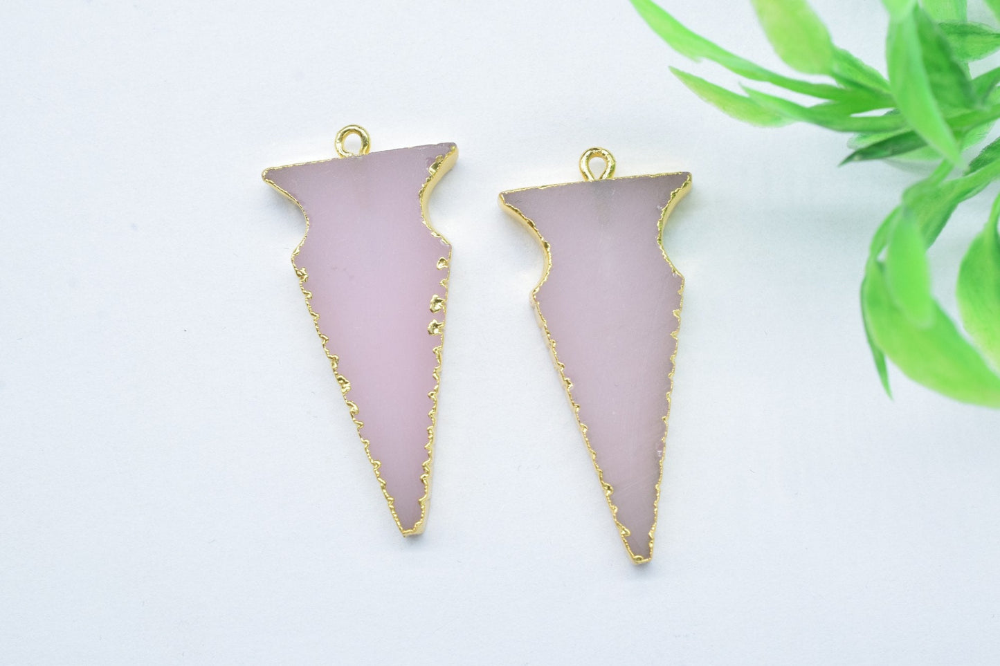 Rose Quartz Arrowhead Pendants,Handmade Pendants,Necklace Connectors,Spear Head Jewelry,Gemstone Electroplated Charms,Single Bail Connectors