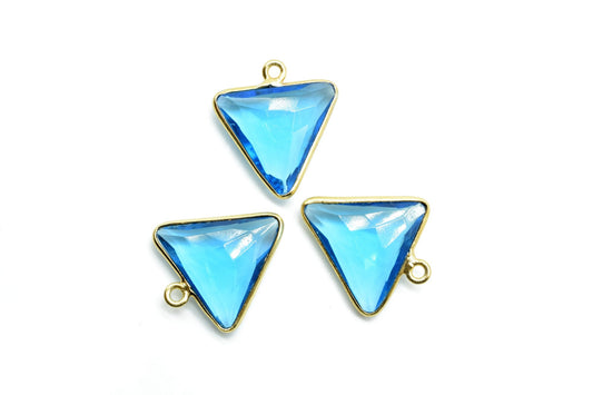 London Blue Topaz 15x18mm Trillion shape charm,Brass Gold Plated bezel,Blue Topaz Faceted Briolette Connector,Topaz Bezel Pendant,Blue Topaz