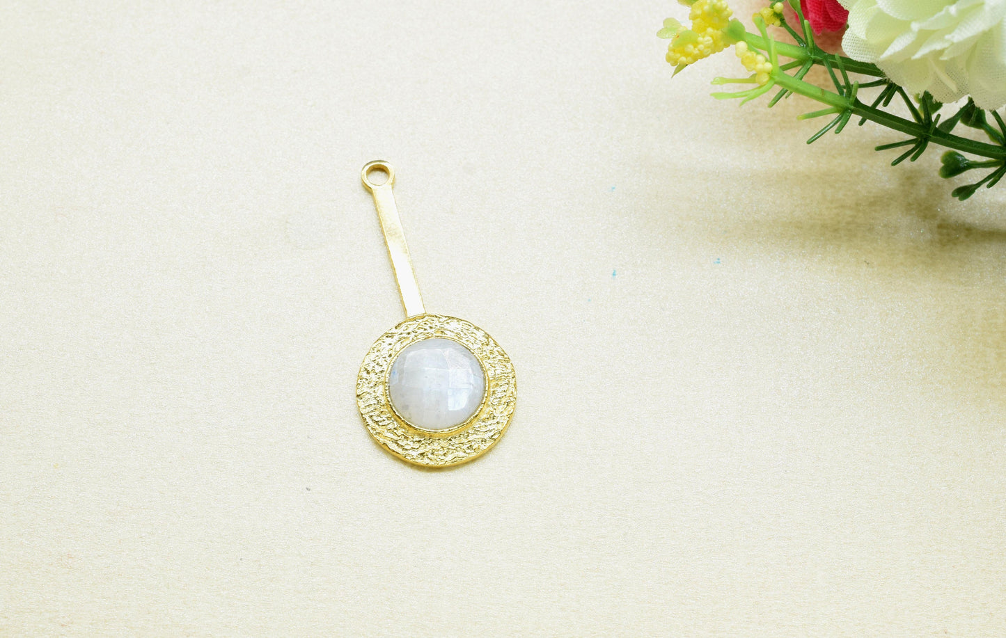 Moonstone  Pendant , Moonstone Gemstone Handmade Pendant ,Single Bail Checker Cut Gemstone Connector, Gold Plated Connectors