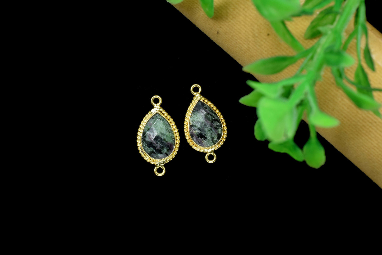 Ruby Zoisite Faceted 10x14mm Pear Shape Shape Connector pendant,Zoisite Checker Cut Pendant jewelry,Gemstone Double Bail Connector Pendant