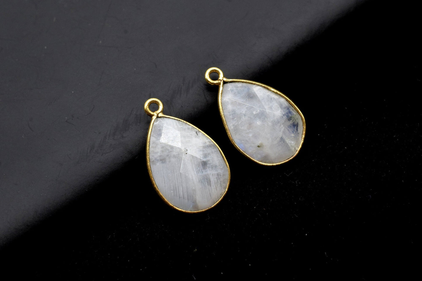 Moonstone 12x16mm Bezel charm,Moonstone Teardrop pendant,Moonstone Gold Plated bezel,jewelry making charms crafts,Moonstone single bail pcs
