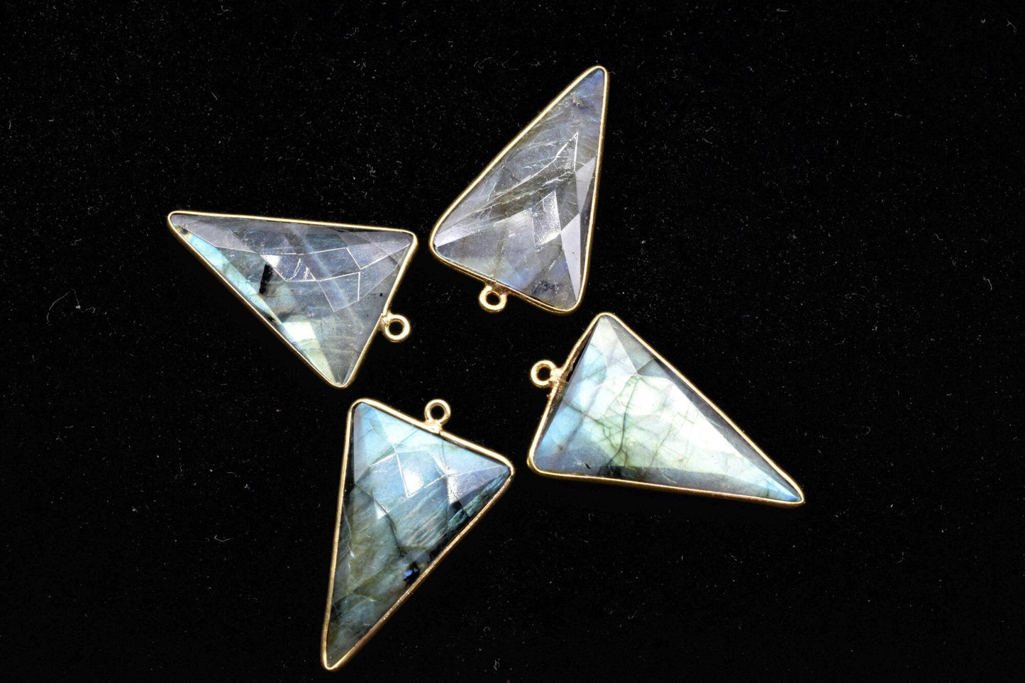 Labradorite 20x30mm Trillion Shape bezel,Gold Plated bezel,Labradorite Bezel Charm,Gold Vermeil Bezel,jewelry making charmGold-Filled bezel