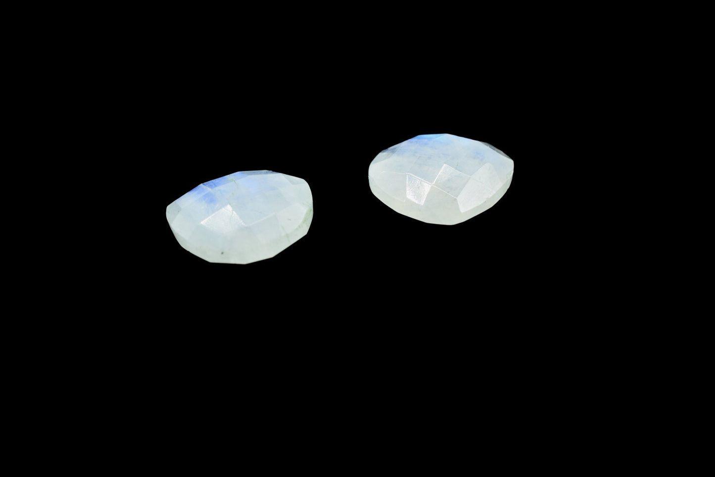 14mm Rainbow Moonstone Faceted Heart Shape Beads,Moonstone Briolettes,Moonstone 14mm Heart Shape Briolettes,Jewelry Making Bead,jewelry bead