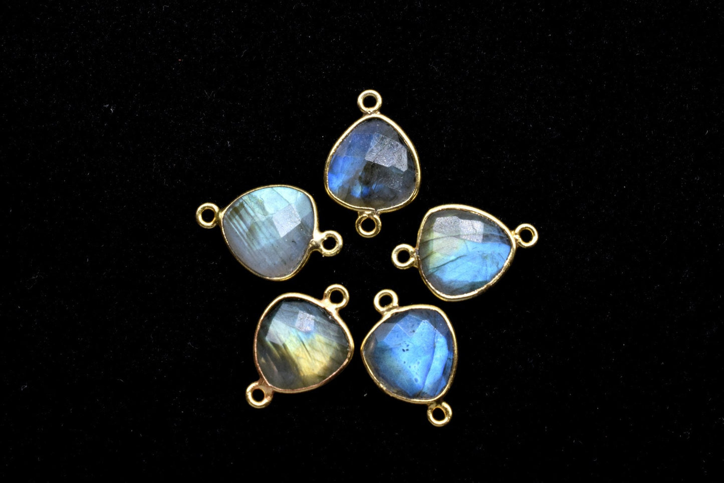 Labradorite 15mm Trillion double bail connectors,Pendant,Faceted Labradorite,Gemstone Charm,Gemstone Pendant,Labradorite Charms connector