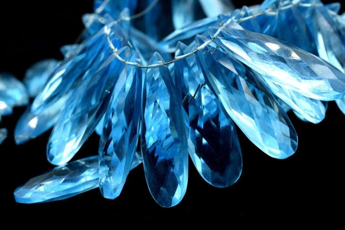 Sky Topaz Long drop 10x30mm Briolettes,Sky Topaz Briolette Beads,Sky Topaz Calibrated Beads,Sky Topaz Pair Briolette,Sky Topaz long teardrop