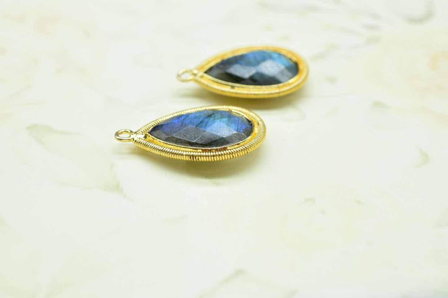 Labradorite 12X20mmmm Bezel Charm,Gemstone Bezels,Boho Pendant Charms,Single Bail Pendant,Handmade Brass Pendant,Bezel Connectors,B'day Gift