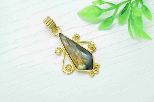 Labradorite Gemstone Pendant,10x25mm Tie Shape Gemstone Pendant,Gold Plated Gemstone Jewellery,Labradorite Pendant,Gemstone Tie Pendant,Gift