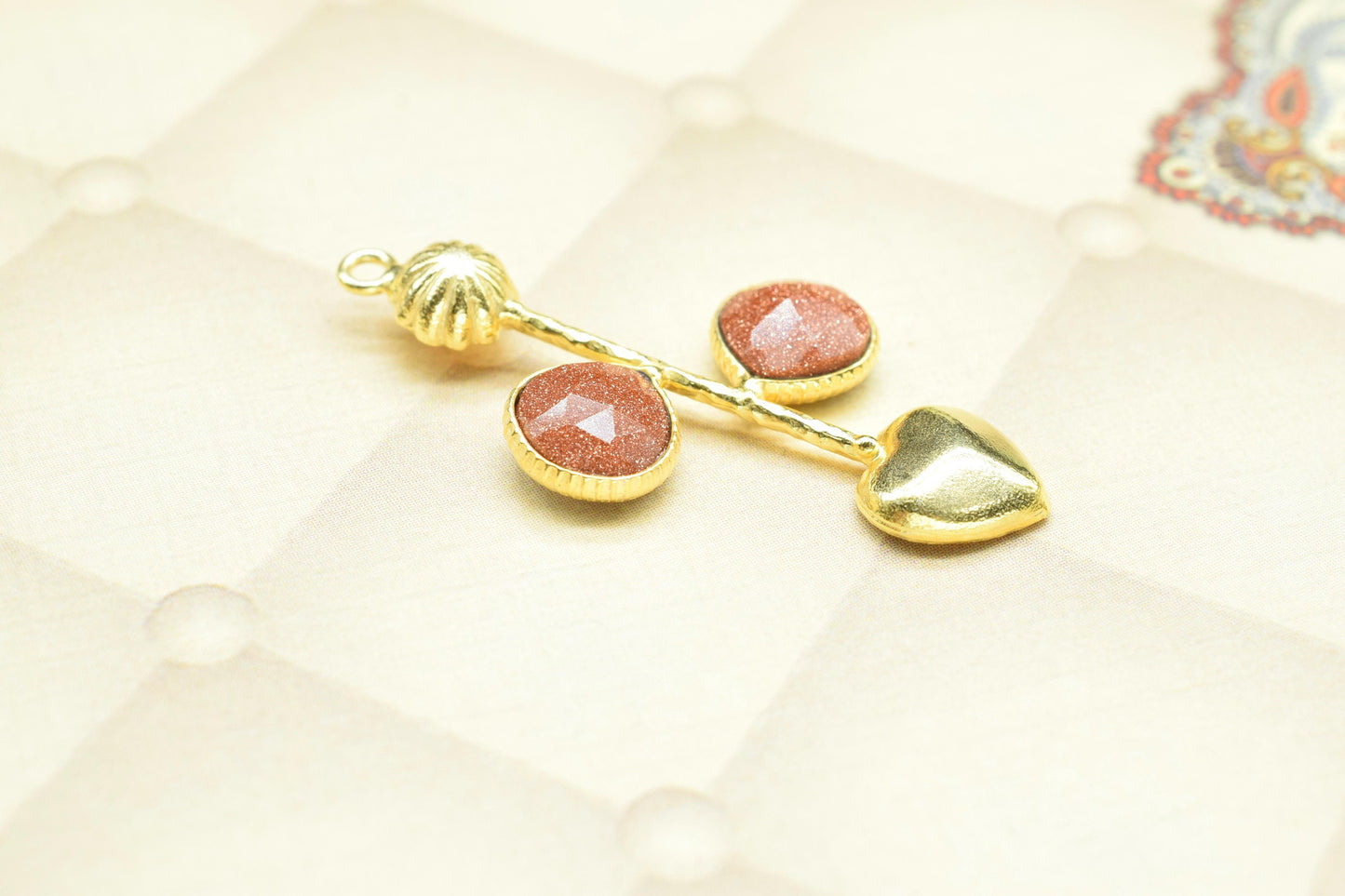 Sunstone Pendant/Gemstone Component/Faceted Cut Sunstone/Single Bail Charm/Necklace Pendant/Heart Shape Charm/Wholesale Supply/Gold Plated