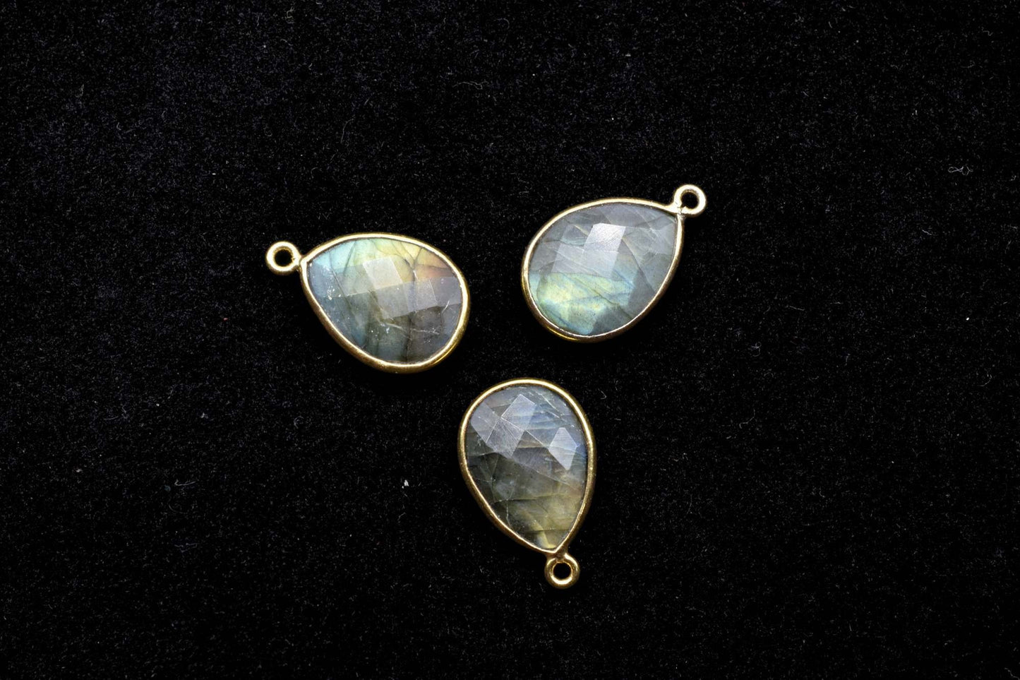 Labradorite 10x14mm Pear shape charm,Labradorite fancy pendant,Labradorite Gold Plated bezel,jewelry making charms craft,December Birthstone