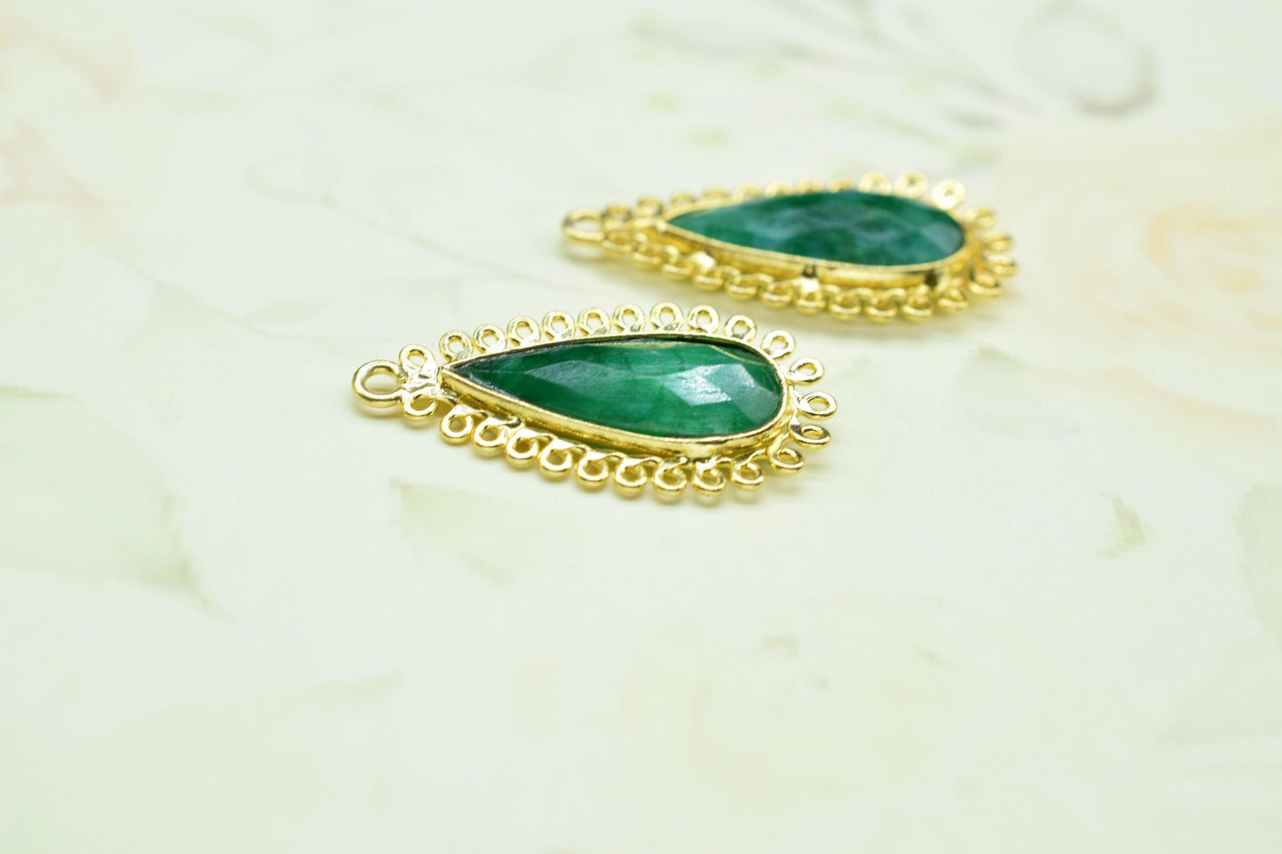 Emerald 8x20 Teardrop Bezel Charms,Wholesale Jewelry,Single Bail Pendant,Gemstone Brass Component,Handmade Jewellery Connectors,Gift