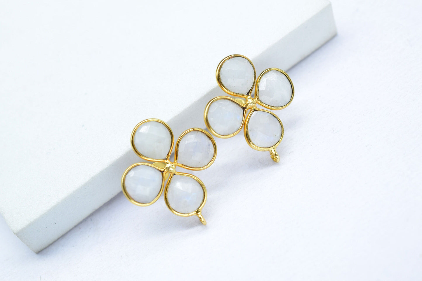 Moonstone Gemstone Earring Connector/Gold Plated Jewelry/Moonstone Handmade Jewelry/Bezel Component/Jewelry making Stone/Heart Shape/Gift