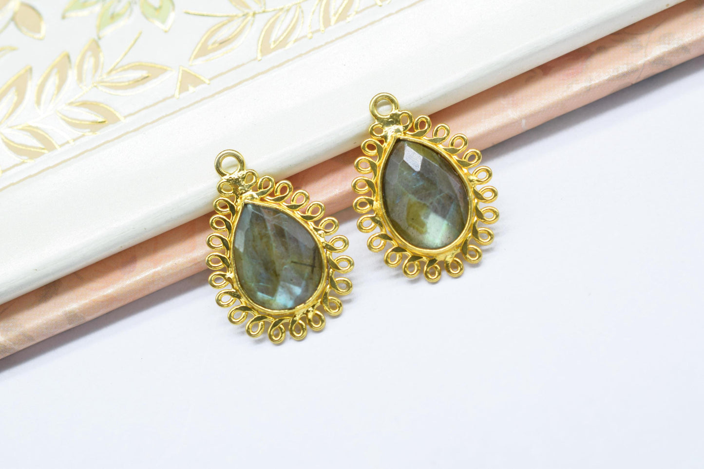 Labradorite 10x14mm Teardrop Charm,Gemstone Bezel Charm,Handmade Jewellery Connector,Single Bail Pendant,Labradorite Pendant,Necklace Charms