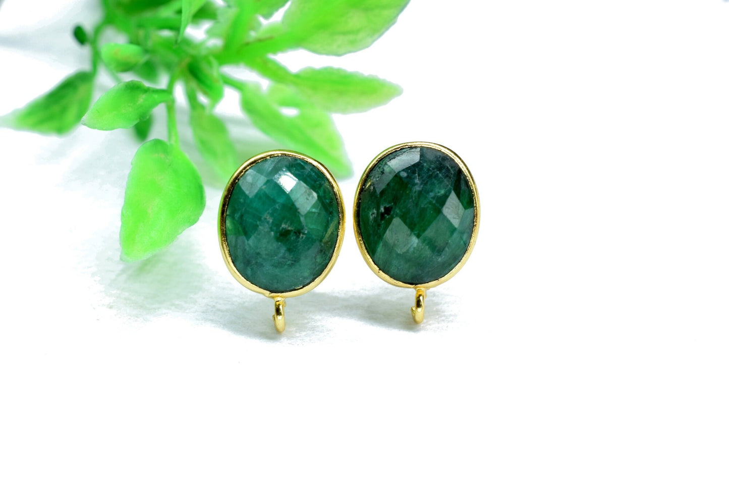 Emerald 10x12mm oval Earring Connector,Jewelry Craft Supplies, connectors post studs,Gold Plated Earring Connector,Genuine emerald Connector