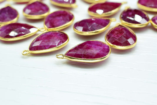 Ruby 13x18mm Bezel charm,Ruby Teardrop pendant,Ruby Gold Plated bezel,Hot Selling Ruby Single Bail Connector,Ruby Pendant,Ruby connectors