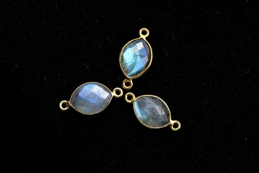Blue Flash Labradorite 10x13mm Eye shape double loop connectors,Brass Gold Plated bezels,Labradorite Pendants,Labradorite handmade bezels