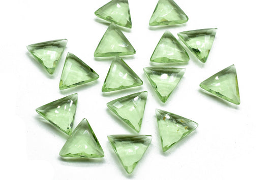 Prehnite Trillion shape Briolettes,Prehnite briolettes,Prehnite Briolettes strand,Prehnite 14mm briolettes beads,Prehnite faceted beads,gift