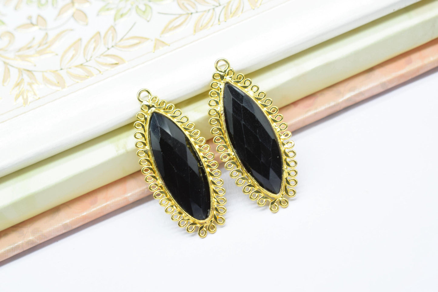 Black Onyx 10x30mm Marquise Bezel Charms,Single Bail Pendant,Handmade Jewellery Connectors,long charms,Gemstone Brass Component,Bday Gift