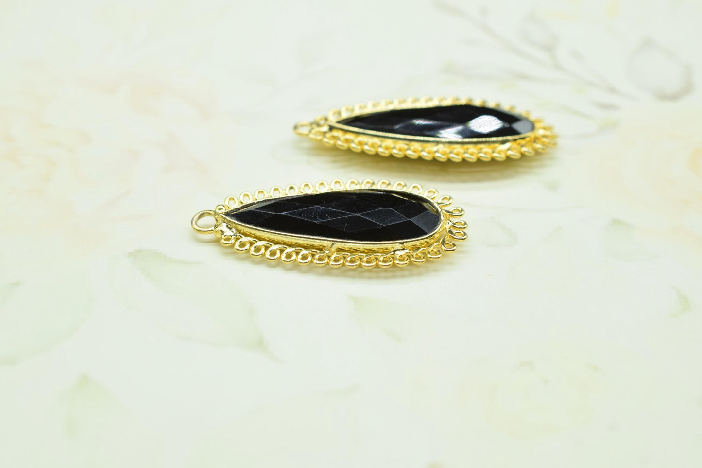 Black Onyx 10x30mm Teardrop Bezel Charm,Single Bail Pendant,Handmade Jewellery Connectors,Gemstone Brass Component,Handmade Connector,Gift