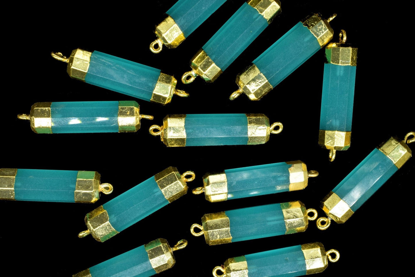Aqua Quartz Pointed Pendants,Handmade Pencil Charms,Gemstone,Aqua Quartz Jewelry Making Supply,Double Bail Point Connector,Pencil Pendant